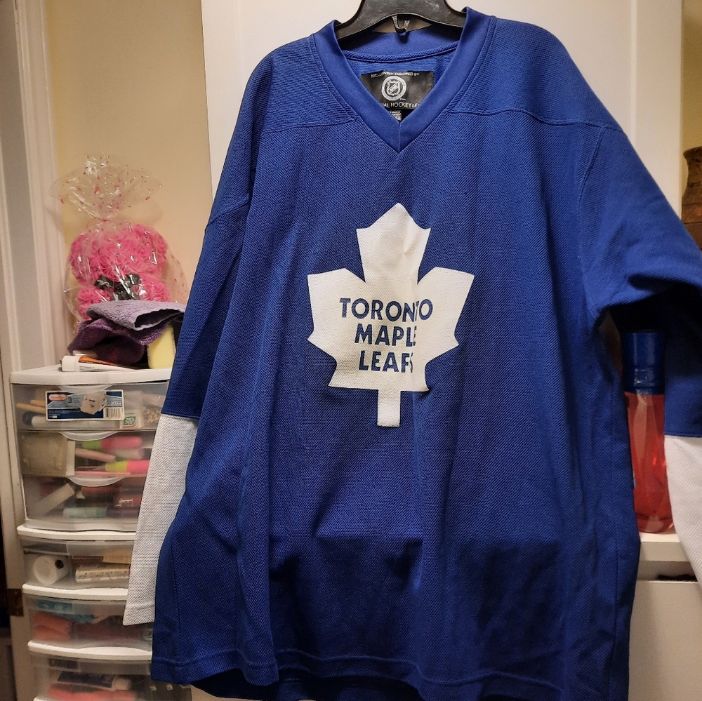 AUTHENTIC Toronto Maple 🍁 Leafs jersey 2X MENS BIG AND TALL